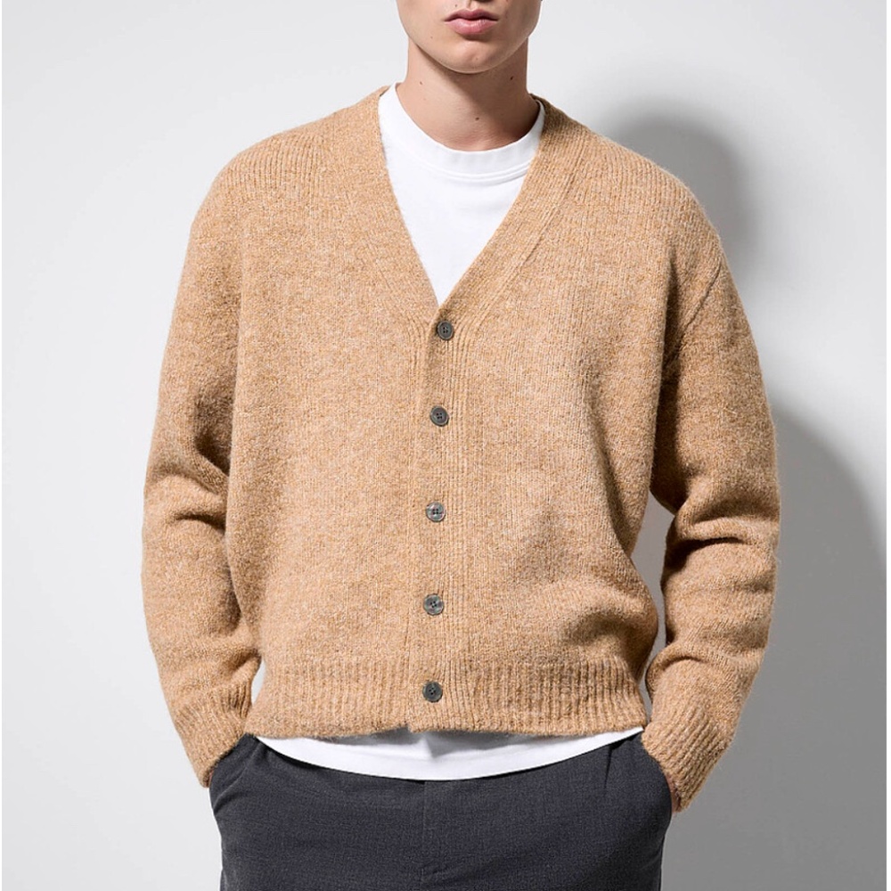 Light brown touch of wool ribbed fluffy soft cardigan made in Korea NWT